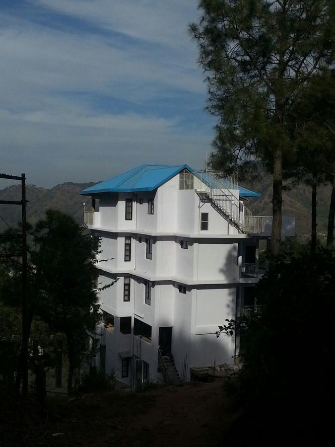 Terrace Retreat Bed and Breakfast Kasauli Esterno foto