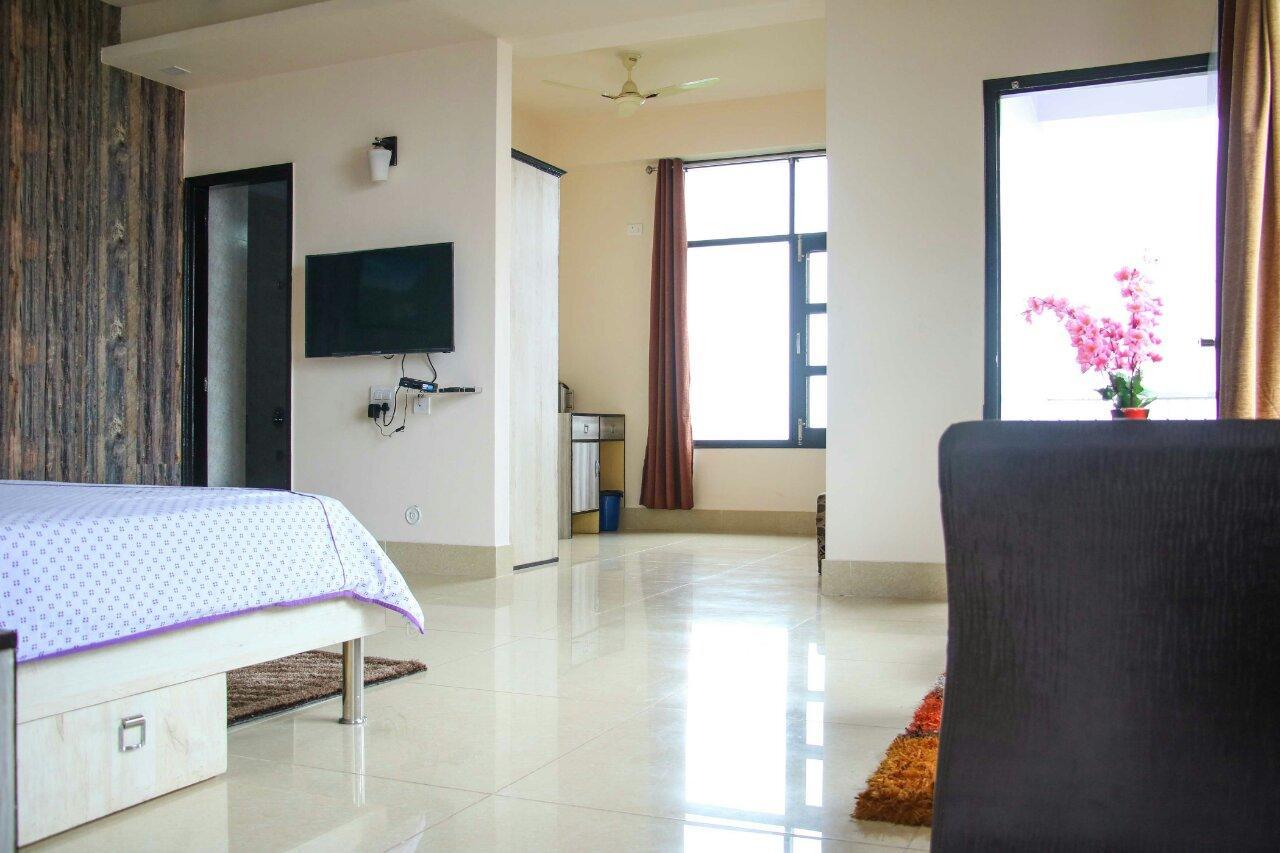 Terrace Retreat Bed and Breakfast Kasauli Esterno foto